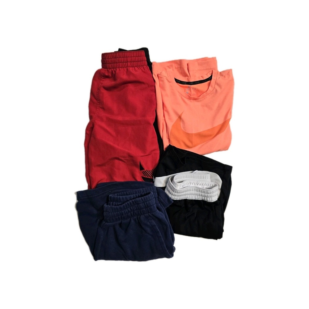 Nike Boy's Athletic Shorts Tshirt  Size L Youth  Multicolor Lot Of‎ 4